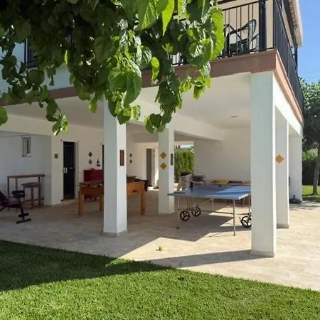 Seaside Vacation Heated Pool Villa *
